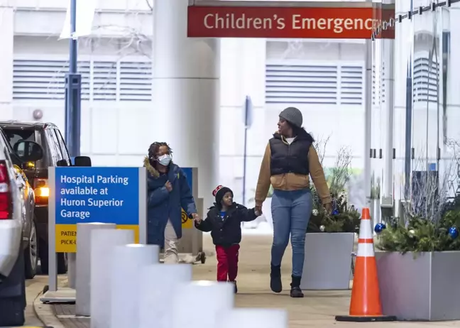 ABD'nin Chicago Kentinde Solunum Yolu Hastalıklarında Artış Yaşanıyor