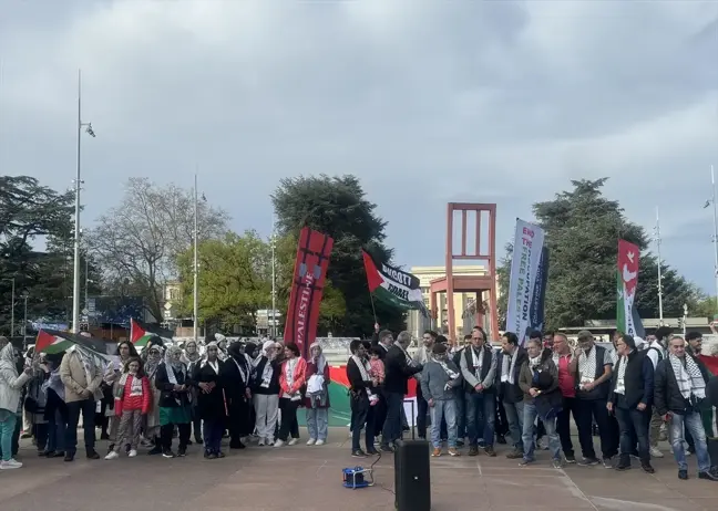 Cenevre'de Filistinlilerle Dayanışma Gösterisi