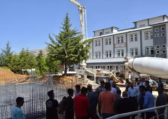 Adıyaman'ın Çelikhan ilçesinde öğretmenevi restoranı için temel atıldı