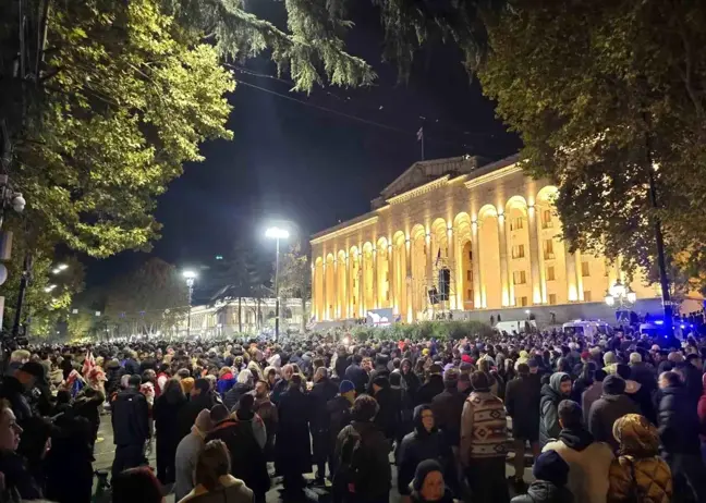 Gürcistan'daki Parlamento Seçimlerine Itiraz: Muhalefet Protestoları Devam Ediyor