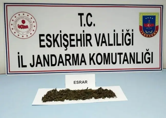 Eskişehir'de Uyuşturucu Operasyonu: 2 Şüpheli Yakalandı