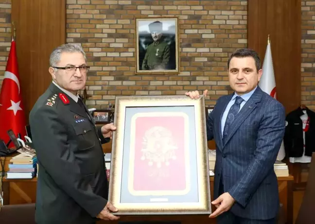 1'inci Ordu Komutanı Orgeneral Tokel'den Tarihi Alan Başkanı Kaşdemir'e ziyaret