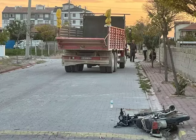 Aksaray'da Kamyonun Çarptığı Motosiklet Sürücüsü Hayatını Kaybetti