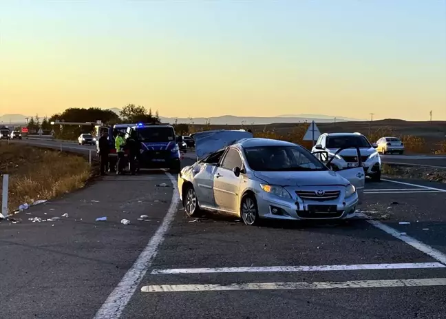 Kırıkkale'de feci trafik kazası: Anne ve oğlu hayatını kaybetti