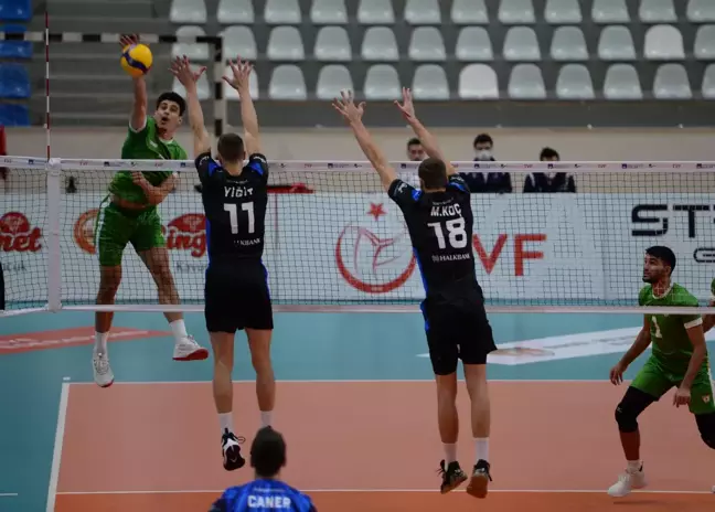 Voleybol: AXA Sigorta Efeler Ligi