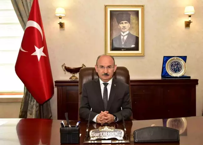 Sakarya Valiliğine Manisa Valisi Yaşar Karadeniz Atandı