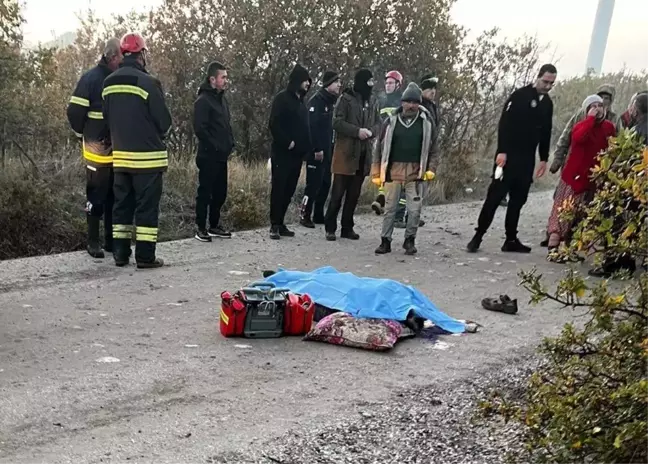 Manisa'da Traktör Römorkundan Düşen Zeytin İşçisi Hayatını Kaybetti