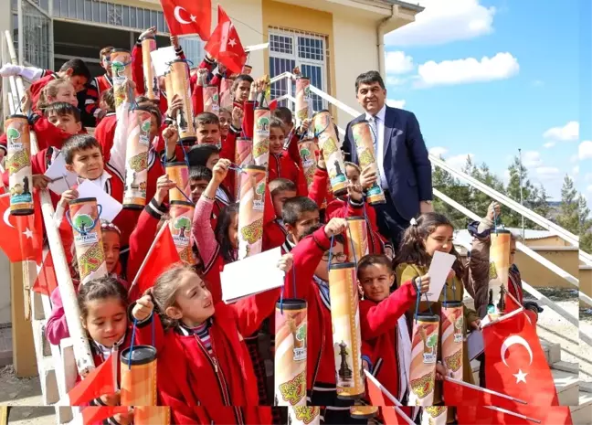 Başkan Fadıloğlu'ndan Çocuklara Santranç Takımı
