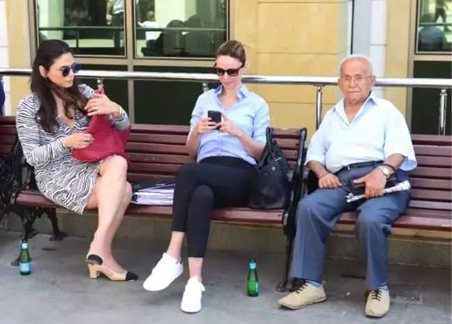 Dha Yurt;demet Şener'in Boşanma Davası Hatırası