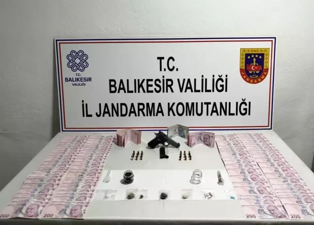 Balıkesir'de Kaçakçılık Operasyonu: 33 Şüpheli Yakalandı