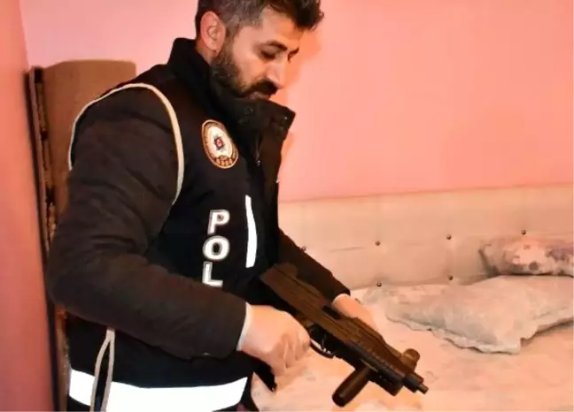 Çorlu'da 200 polisle operasyon