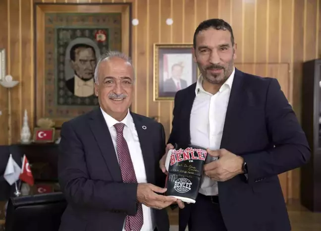 Fırat Arslan, Atatürk Üniversitesi Rektörü'nü ziyaret etti