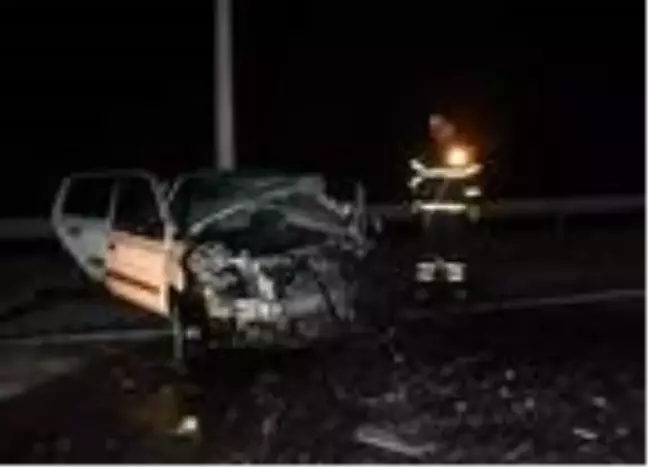 Tekirdağ'da iki otomobil kafa kafaya çarpıştı: 1 ölü, 2 yaralı