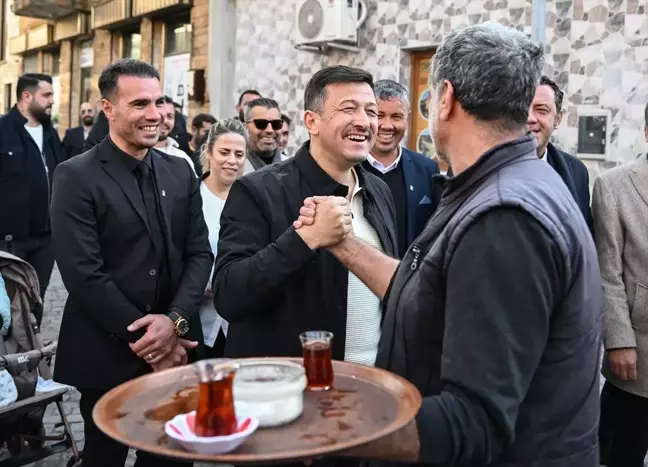Hamza Dağ: 4,5 milyon İzmirlinin başının tacıyız