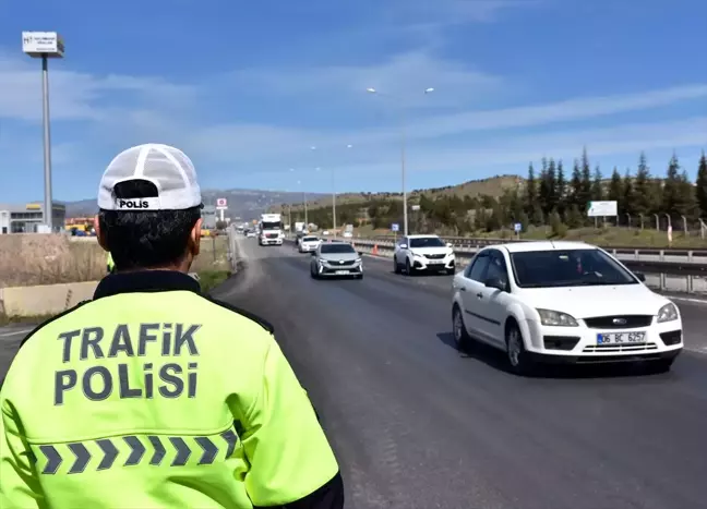 Kırıkkale'de Bayram Tatili Trafik Yoğunluğu