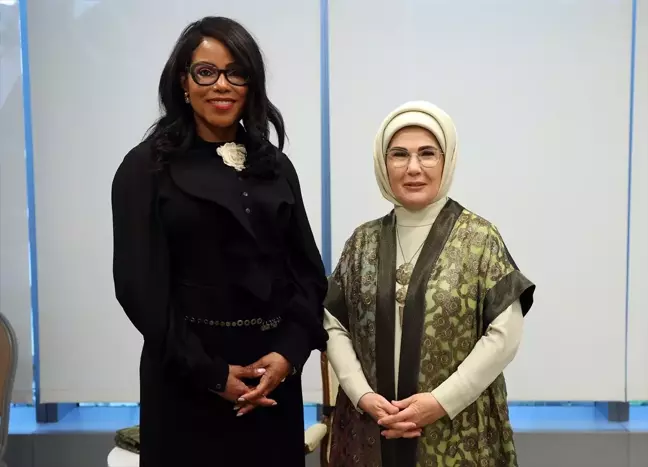 Emine Erdoğan, Malcolm X'in Kızı Ilyasah Shabazz ile New York'ta Görüştü