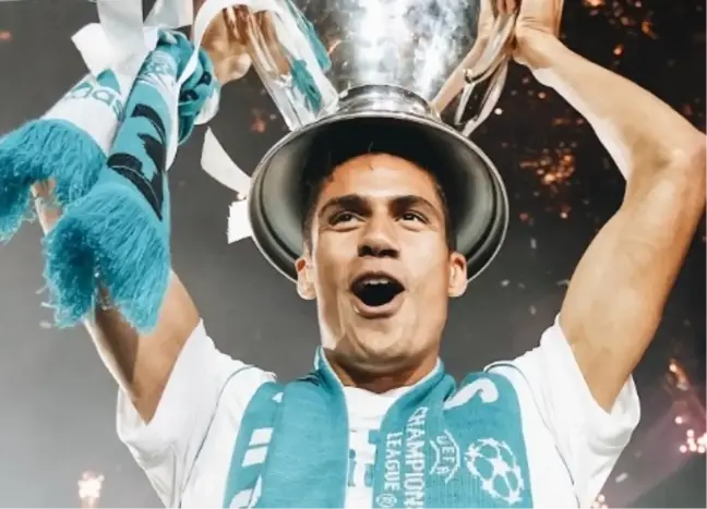 Varane futbolu bıraktı mı? Raphael Varane neden futbolu bıraktı?