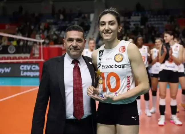 Eczacıbaşı Dynavit Kadın Voleybol Takımı Maritza'yı 3-0 Yendi