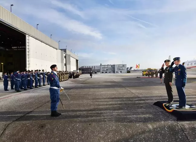 Genelkurmay Başkanı Metin Gürak, Belçika'da Mevkidaşıyla Görüştü