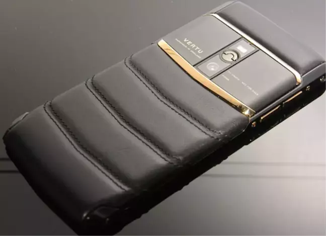 Vertu Tcl'le 40 Milyon Dolarlık Anlaşma Yaptı, 30 Bin Lüks Elişi Telefon