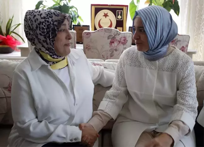Aile ve Sosyal Politikalar Bakanı Kaya'dan Şehit Ailelerine Ziyaret
