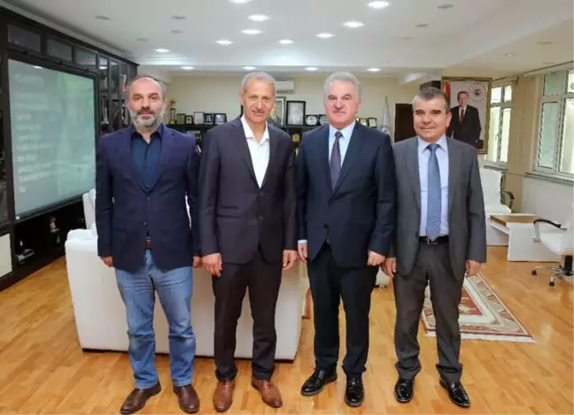 Prof. Dr. Muzaffer Elmas'tan Başkan Dişli'ye Ziyaret