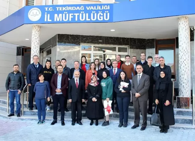 Lise Öğrencileri Arasında Şiir Okuma Yarışması'