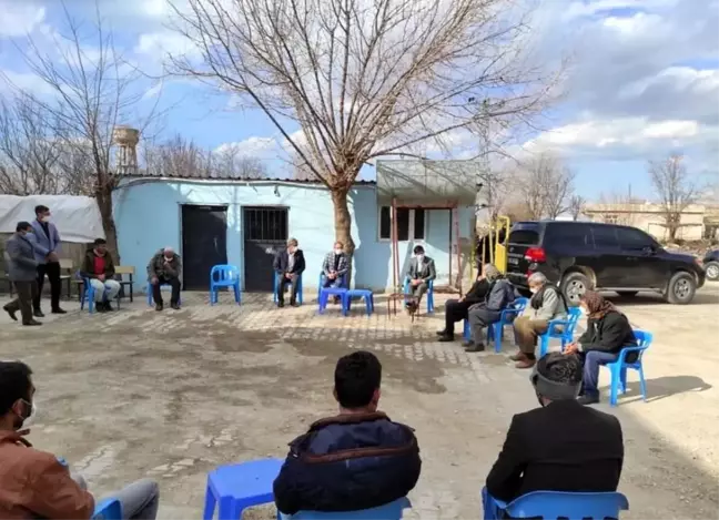 Kaymakam ve Belediye Başkan Vekili Öztürk, Ergani'de mahalle ziyaretlerine devam ediyor
