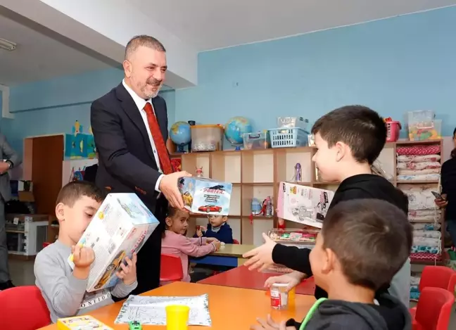 Sincan Belediye Başkanı Murat Ercan, Site Sakinleri Buluşmaları'nda Vatandaşları Dinledi