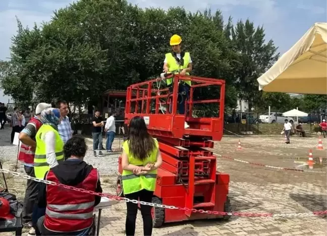 Ege ve Aydın'da İş Makinesi Operatörlüğü İstihdam Alanında Öne Çıkıyor