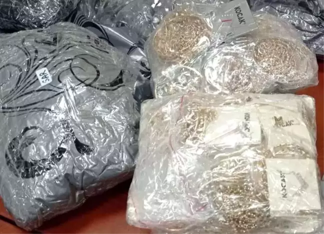 Kırklareli'de Kaçak Gümüş ve Altın Süs Eşyası Ele Geçirildi