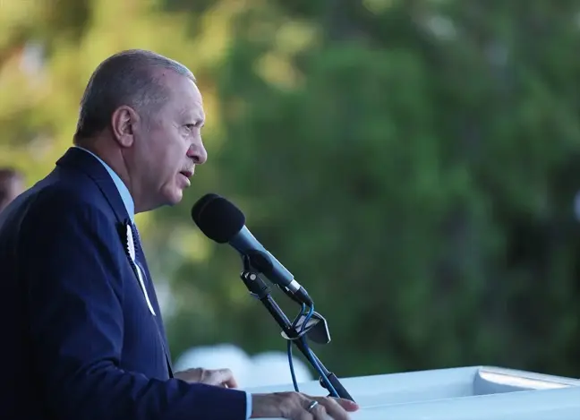 Cumhurbaşkanı Erdoğan, MSÜ Hava Harp Okulu mezuniyet töreninde konuştu