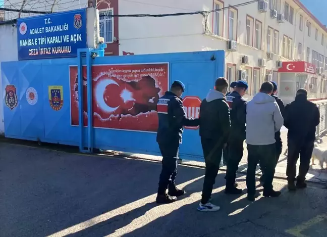 Manisa'da Aranan Üç Kişi Yakalandı