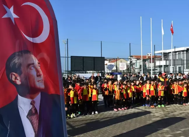 İzmir'de Sarıkamış şehitleri anısına futbol turnuvası düzenlendi