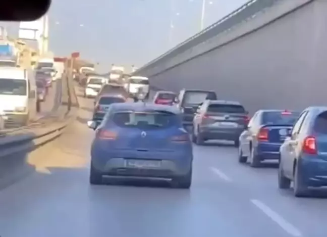 Bursa'da Dalgınlık Kaynaklı Trafik Kazası