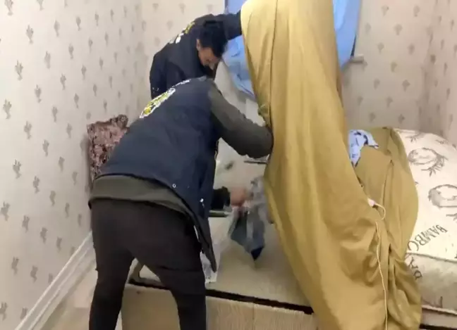 Kredi Kartı Dolandırıcılığı Operasyonu: 5 Gözaltı