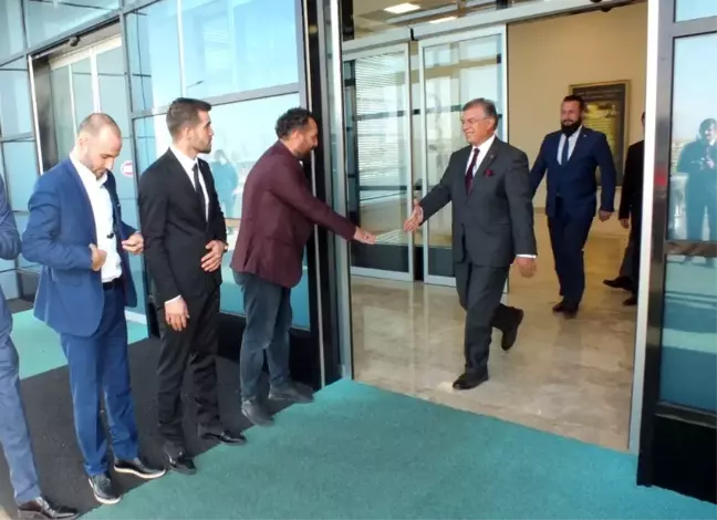 Yeniden Refah Partisi Genel Başkan Yardımcısı Aydal Muş'ta