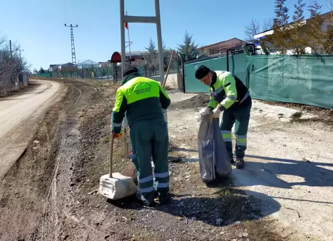 Keçiören'de dağ taş temizlendi