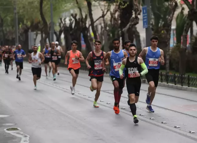 Maraton İzmir'de yeniden rekor kırıldı (Ek görüntü -2)