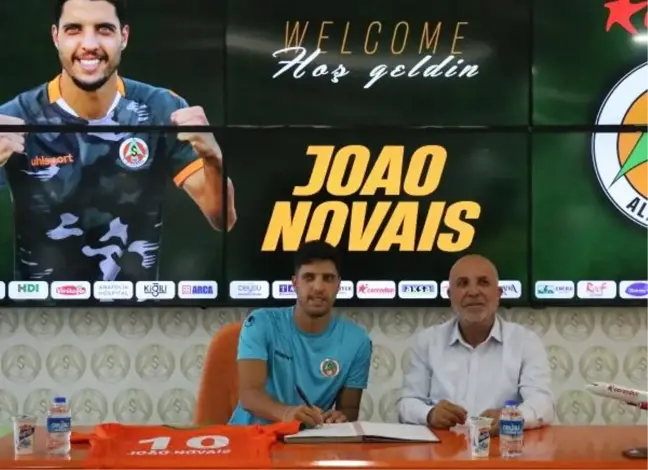 Corendon Alanyaspor, Joao Novais'i 2 Yıllığına Transfer Etti