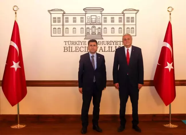 Bozüyük Belediye Başkanı Mehmet Talat Bakkalcıoğlu, Bilecik Valisi Şefik Aygöl ile bir araya geldi