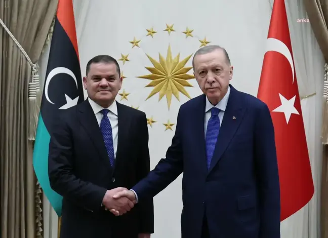 Cumhurbaşkanı Erdoğan, Libya Millî Birlik Hükümeti Başbakanı Dibeybe ile Görüştü