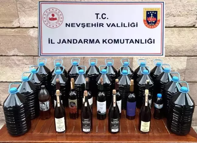 Nevşehir'de 105 Litre Sahte İçki Ele Geçirildi, 2 Gözaltı