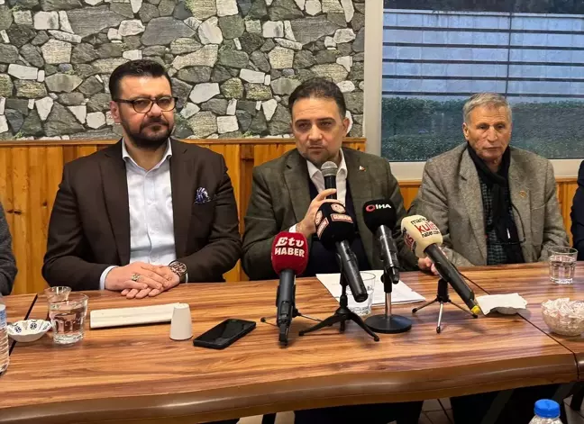 AK Parti Manisa Milletvekilleri Basın Mensuplarıyla Buluştu