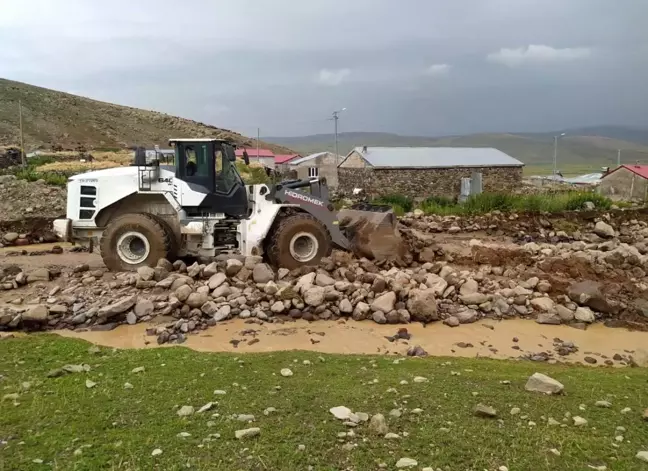 Iğdır'da Şiddetli Yağış Sonrası Sel Baskınları