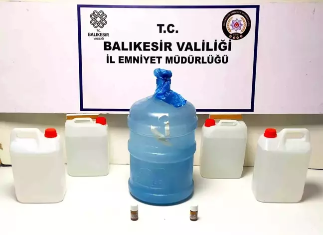 Balıkesir'de Kaçak Alkol Operasyonu: 15 Litre Sahte Alkol Ele Geçirildi