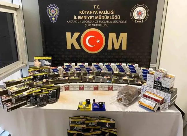 Kütahya'da Kaçak Tütün ve Makaron Ele Geçirildi