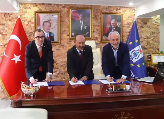 Kütahya'da Her Okula Bir Barınak Projesi