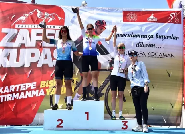 Kocaeli haberleri! Kartepe'de Zafer Kupası sahiplerini buldu