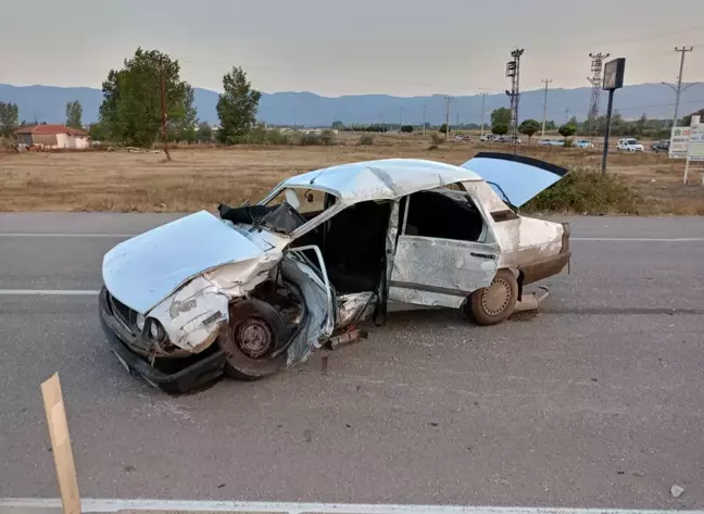 Tokat'ta Otomobil Kazası: 1 Ölü, 1 Yaralı